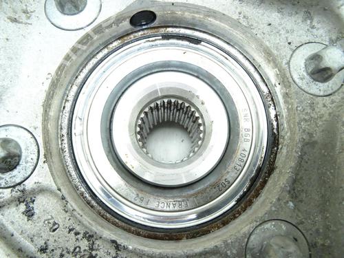 Used Right rear steering knuckle Right rear steering knuckle MERCEDES-BENZ C-CLASS (W204) C 220 CDI (204.008) (170 hp) 26388173 26388173