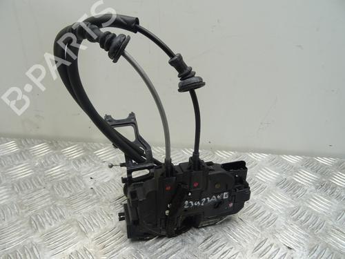 Used Front left lock HYUNDAI SANTA FÉ II (CM) 2.2 CRDi GLS 4x4 (150 hp) 30095928