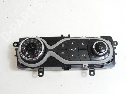 Used Climate control RENAULT ZOE (BFM_) ZOE (88 hp) 20176979