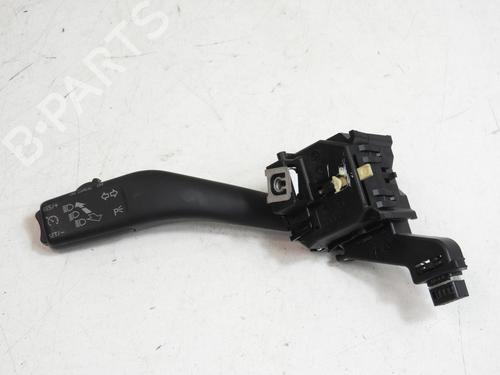 switch-vw-golf-vi-variant-aj5-2009-2010-2011-2012-2013-2014-25268895 main image