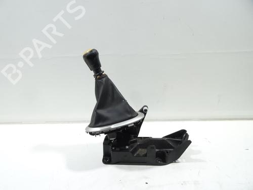 Levier de vitesses NISSAN JUKE (F15) 1.5 dCi (110 hp) 32094294