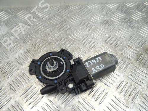 Used Right rear window motor HYUNDAI SANTA FÉ II (CM) 2.2 CRDi GLS 4x4 (150 hp) 30081581