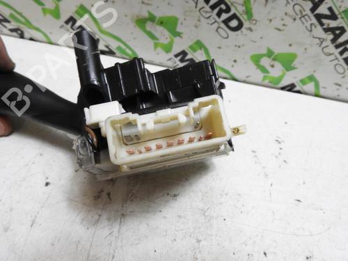 Used Switch Switch TOYOTA RAV 4 II (_A2_) 2.0 D 4WD (CLA20_, CLA21_, CLA20R, CLA21R) (116 hp) 20047438 20047438