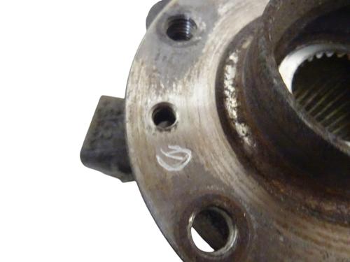 Mozzo anteriore sinistro Mozzo anteriore sinistro RENAULT KANGOO / GRAND KANGOO II (KW0/1_) 1.5 dCi 90 (KW05, KW08, KW0G, KW11) (90 hp) 35888829 35888829