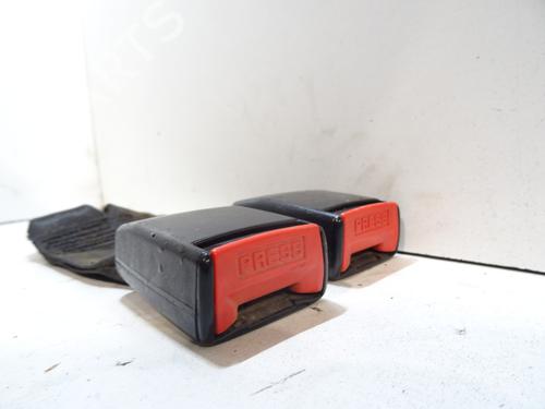 Engache cinturón Engache cinturón PEUGEOT 405 II (4B) 1.9 TD (90 hp) 31853373 31853373