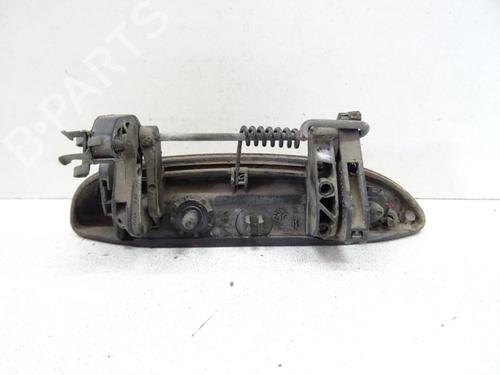 Used Front left exterior door handle RENAULT MEGANE I (BA0/1_) [1995-2004]  20042570