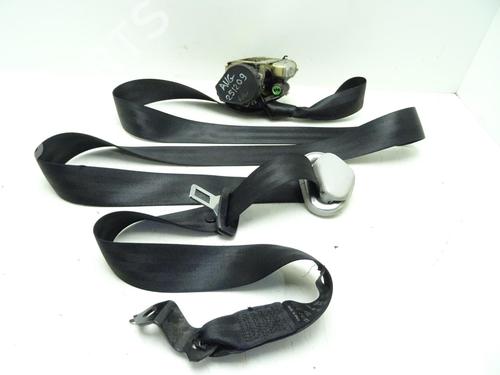Used Front left seatbelt VW POLO (6N2) 1.4 16V (75 hp) 31573860