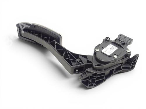 Pedale Pedale OPEL ASTRA J GTC 2.0 OPC Turbo (08) (280 hp) 35961703 35961703