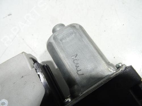 Right rear window motor FORD KUGA I | BP26213273E22 - Image 2