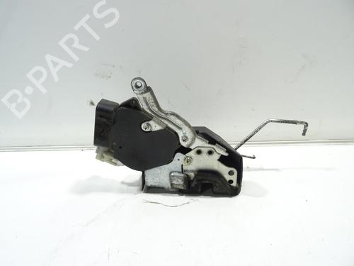 Used Tailgate lock TOYOTA RAV 4 II (_A2_) 2.0 D 4WD (CLA20_, CLA21_, CLA20R, CLA21R) (116 hp) 32113364