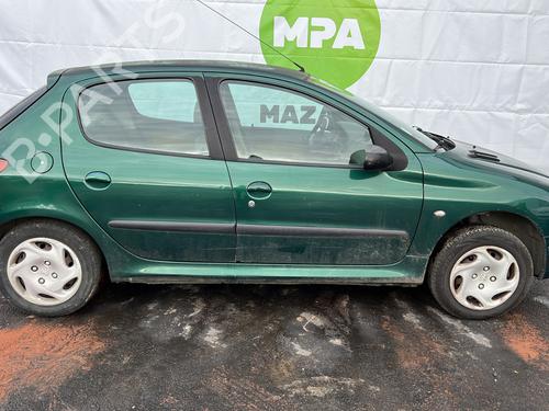 Left front window switch PEUGEOT 206 Hatchback (2A/C) 1.4 HDi eco 70 | BP31824572I27