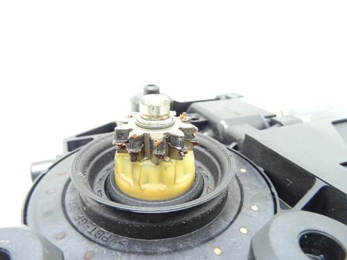 Left rear window motor RENAULT SCÉNIC III (JZ0/1_) 1.5 dCi | BP30147547E23