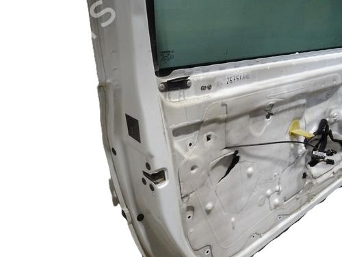 Left front door RENAULT CLIO III (BR0/1, CR0/1) 1.5 dCi (C/BR0G, C/BR1G) | BP32236709C2