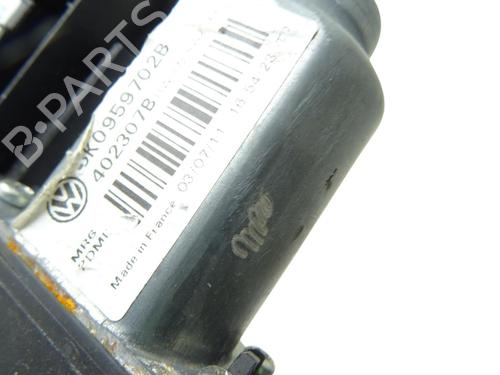 Used Right front window motor Right front window motor 37865012 37865012