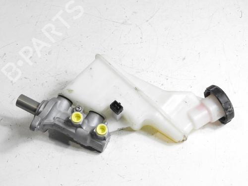 Used Brake master cylinder Brake master cylinder KIA RIO IV (YB, SC, FB) 1.0 T-GDI 100 (101 hp) 20065908 20065908