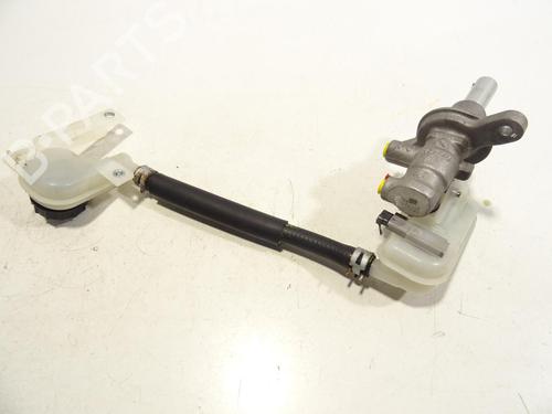 Brake master cylinder MAZDA 2 (DE_, DH_) 1.5 (DE5FS) | BP31848146M77