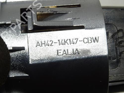Used Switch Switch LAND ROVER RANGE ROVER III (L322) 4.4 D 4x4 (313 hp) 28325596 28325596