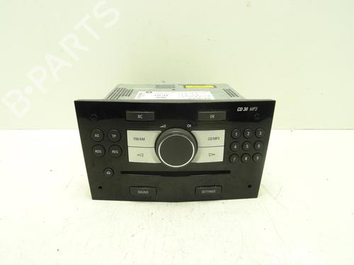Used Radio OPEL ASTRA H TwinTop (A04) 1.9 CDTi (L67) (150 hp) 32250088