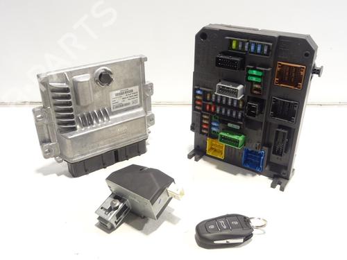 Used Electronic module DS DS 5 (KF_) 2.0 BlueHDi 180 (180 hp) 30100375