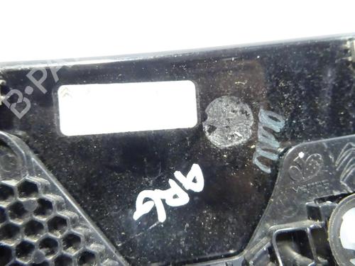 Venstre Baklys Venstre Baklys CITROËN C4 III (BA_, BB_, BC_) 1.2 PureTech 130 (BAHNSA, BAHNSB) (130 hp) 34617530 34617530