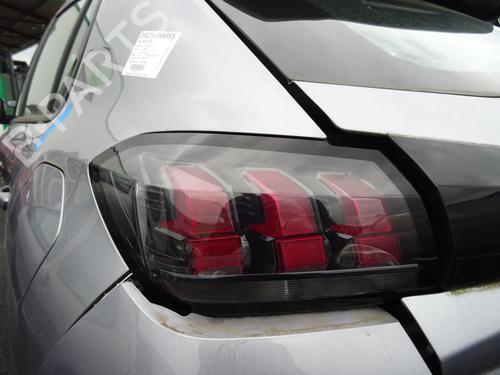 Used Left taillight Left taillight PEUGEOT 208 II (UB_, UP_, UW_, UJ_) 1.2 PureTech 75 (75 hp) 24592665 24592665