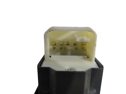 Used Left front window switch Left front window switch TOYOTA YARIS (_P13_) 1.4 D (NLP130_, NLP130) (90 hp) 39697359 39697359