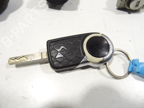Used Ignition barrel Ignition barrel CITROËN DS3 Convertible 1.2 VTi 82 (82 hp) 31595396 31595396