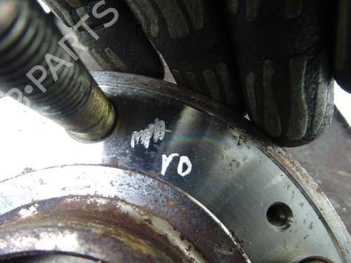 Used Right front steering knuckle Right front steering knuckle HYUNDAI SANTA FÉ II (CM) 2.2 CRDi GLS 4x4 (150 hp) 31828272 31828272