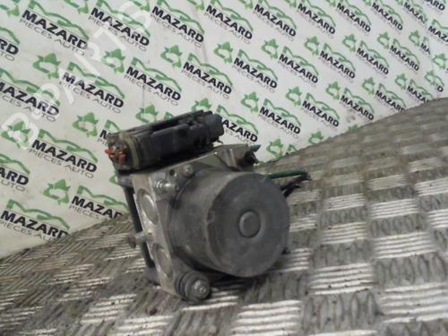 Used ABS pump ABS pump RENAULT TWINGO I (C06_) 1.2 16V (C06C, C06D, C06K) (75 hp) 21967077 21967077