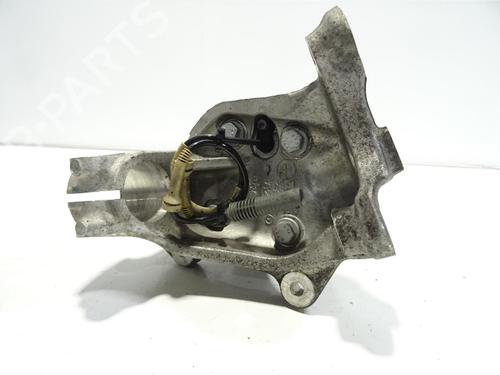 Used Left front steering knuckle Left front steering knuckle BMW 3 Convertible (E93) 330 d (245 hp) 21571192 21571192