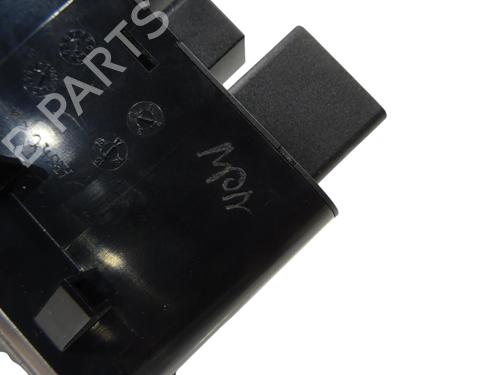 Used Electronic module Electronic module FIAT 500X (334_) 1.4 4x4 (334AXF22) (170 hp) 39697342 39697342