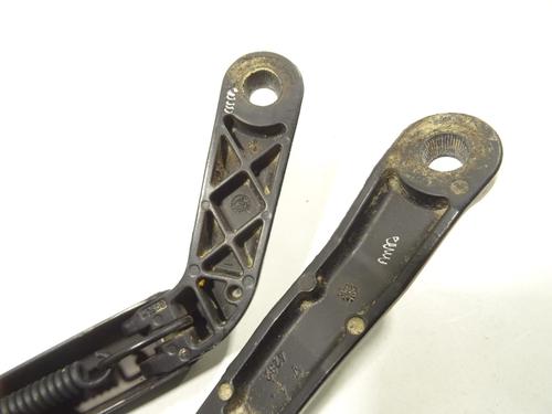 Used Front windshield wiper arm Front windshield wiper arm PEUGEOT 206 Hatchback (2A/C) 1.9 D (69 hp) 21776680 21776680