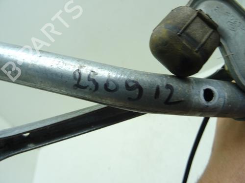 front-wipers-mechanism-renault-clio-iii-br01-cr01-2005-2006-2007-2008-2009-2010-2011-2012-2013-2014-32496045 main image