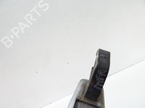 Used Rear left exterior door handle Rear left exterior door handle 21825682 21825682