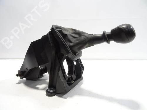 Used Gear lever VW TRANSPORTER T6 Van (SGA, SGH, SHA, SHH) 2.0 TDI 4motion (150 hp) 23786713