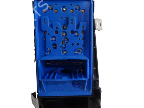 Left front window switch FIAT GRANDE PUNTO (199_) 1.4 16V (199BXG1B, 199AXG1B) | BP38976559I27 - Image 3
