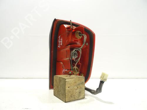 left-taillight-toyota-rav-4-ii-_a2_-2000-2001-2002-2003-2004-2005-26040659 main image