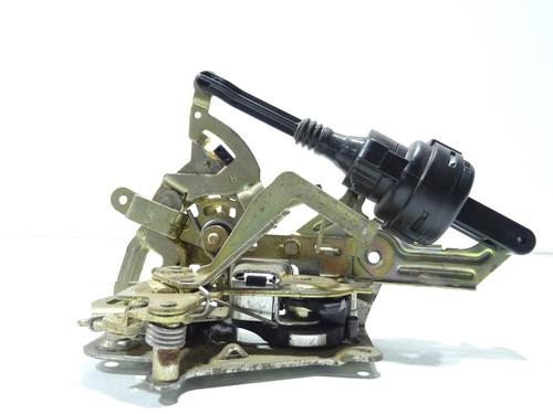Rear right lock MERCEDES-BENZ E-CLASS (W210) E 200 CDI (210.007) 2027300635