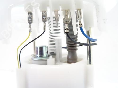 Used Fuel pump Fuel pump CITROËN C3 III (SX) 1.2 PureTech 82 (83 hp) 21969957 21969957