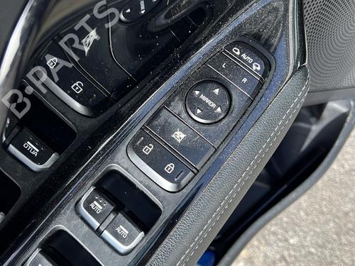 Left front window switch KIA NIRO I (DE) 1.6 GDI Plug-in Hybrid | BP33213108I27 - Image 13