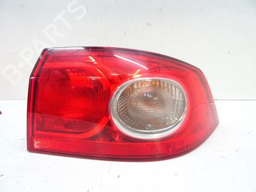 Used Right taillight RENAULT LAGUNA II (BG0/1_) [2001-2007]  21971419