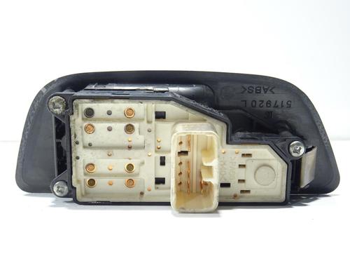 Used Left front window switch Left front window switch SUZUKI IGNIS II (MH) 1.5 4x4 (RM415) (99 hp) 33738805 33738805