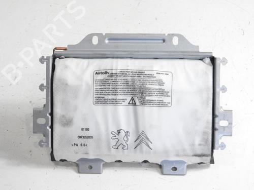 Used Passenger airbag PEUGEOT RCZ 2.0 HDi (163 hp) 20065881