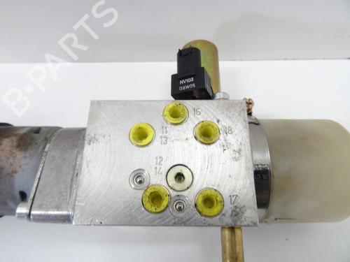 Used Electronic module Electronic module PEUGEOT 206 CC (2D) 1.6 HDi 110 (109 hp) 20044707 20044707