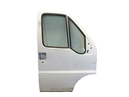 Used Right front door PEUGEOT BOXER Bus (230P) 2.5 D (86 hp) 32366199