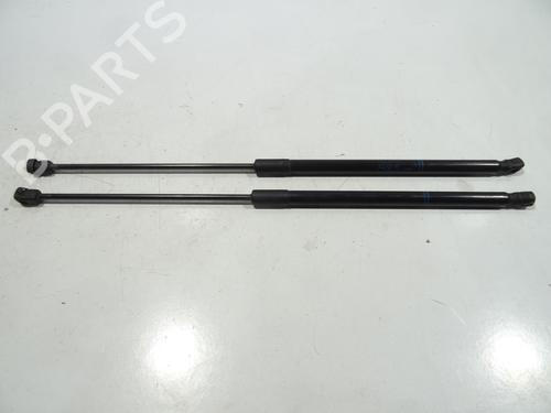 Used Tailgate lift support OPEL CORSA E (X15) 1.3 CDTI (08, 68) (95 hp) 24202362