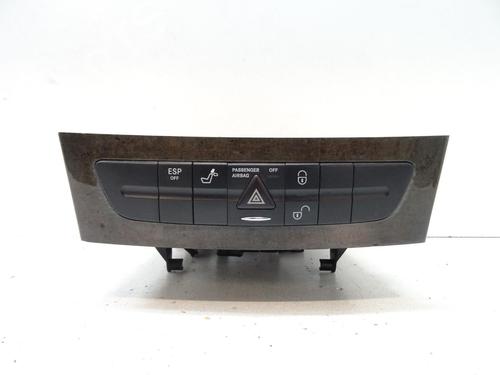 Used Radio Radio MERCEDES-BENZ E-CLASS (W211) E 220 CDI (211.006) (150 hp) 20065184 20065184