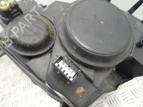 Right headlight CITROËN XSARA (N1) 2.0 HDi 90 | BP30153025C29 