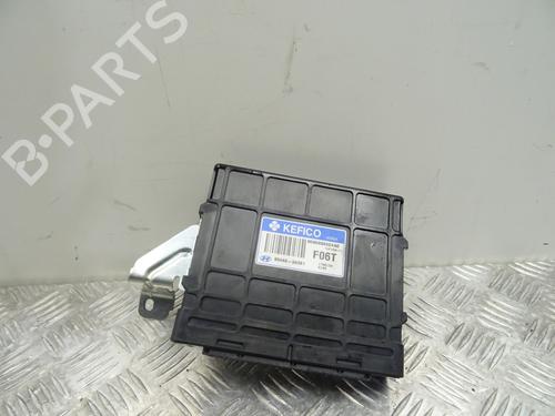 Used Control unit HYUNDAI SANTA FÉ II (CM) 2.2 CRDi GLS 4x4 (150 hp) 30097263