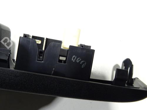 Right front window switch TOYOTA YARIS (_P13_) 1.5 Hybrid (NHP130_, NHP130) | BP23787086I26 - Image 2